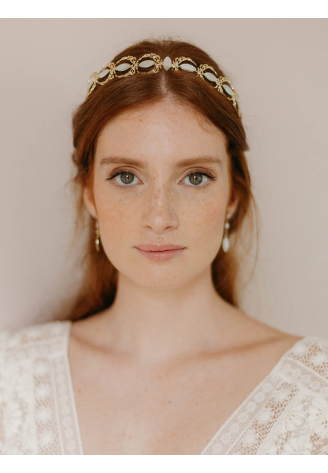 Lizeron Josephine Tiara Blanche ()