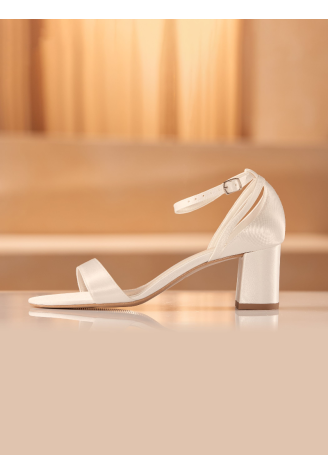 Avalia Tina Chaussures Mariage ()