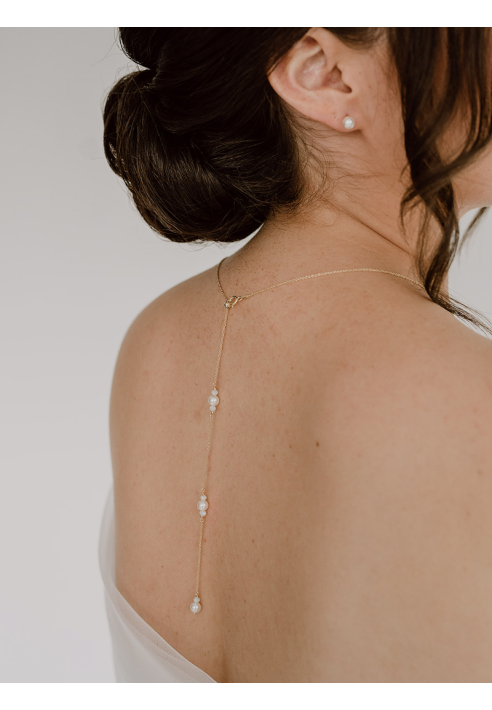 Perlenbräute Ari Collier ()