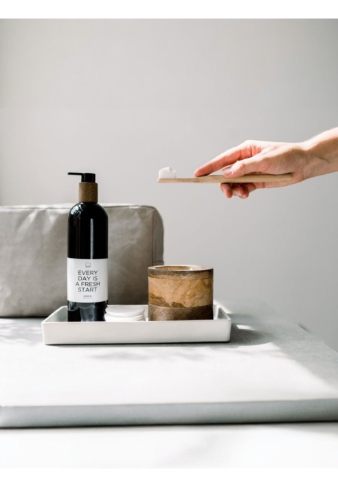 Leeff Gel douche Fabulous Fig — Every Day Is A Fresh Start (noir)