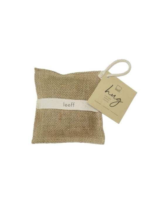 Leeff Gant exfoliant en jute et savon au charbon de bambou