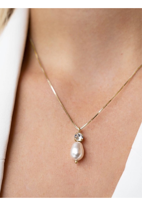 Abrazi Elena Collier -M