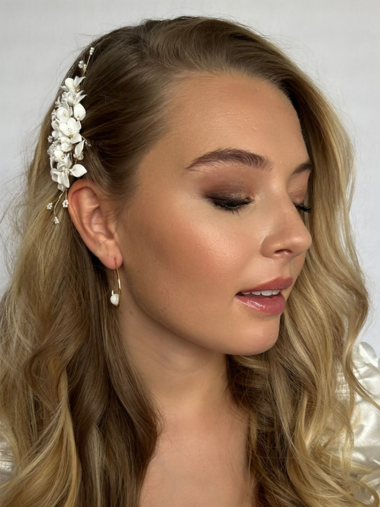 Sally Jane Bridal Lizzie Peigne à cheveux Argent main product photo