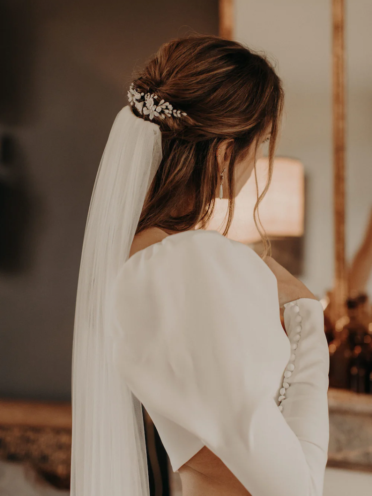 Lizeron Justine Peigne à cheveux Blanc main product photo