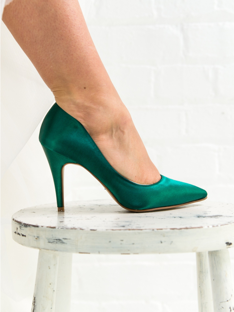 Service de teinture maison multicolore Rainbow Club main product photo