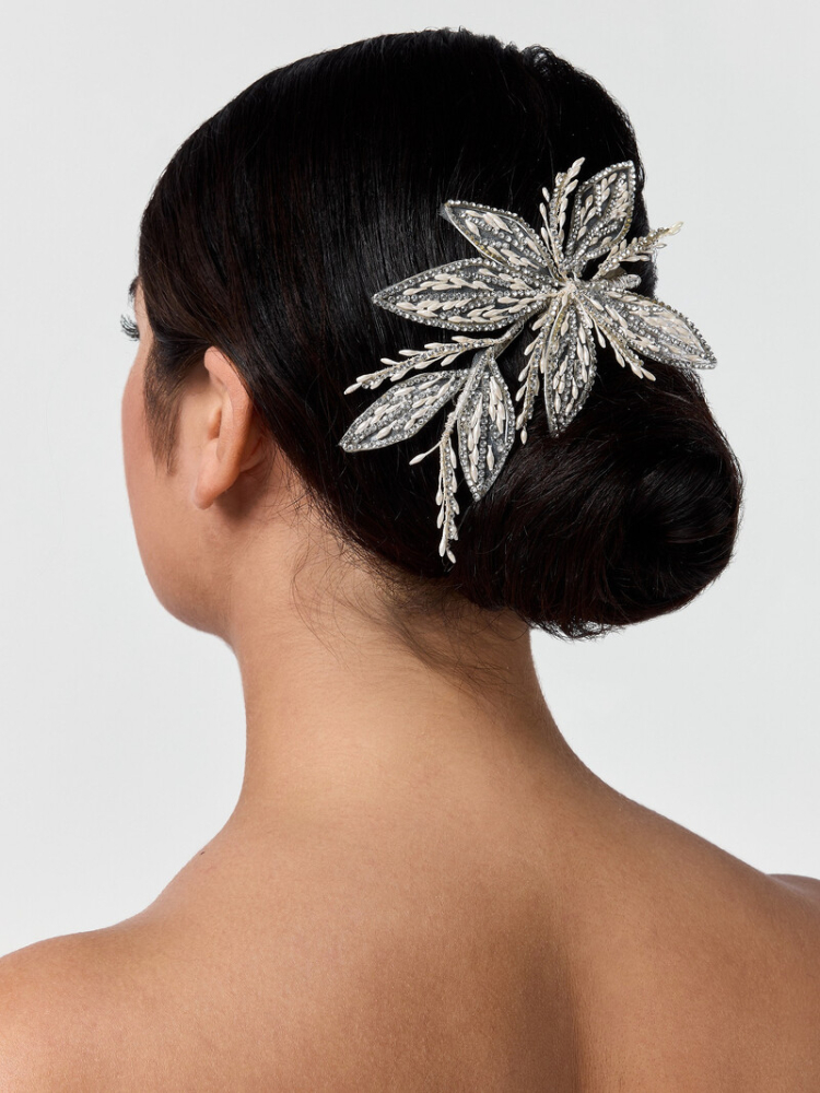 Poirier Peigne cheveux BB-75024 doré main product photo