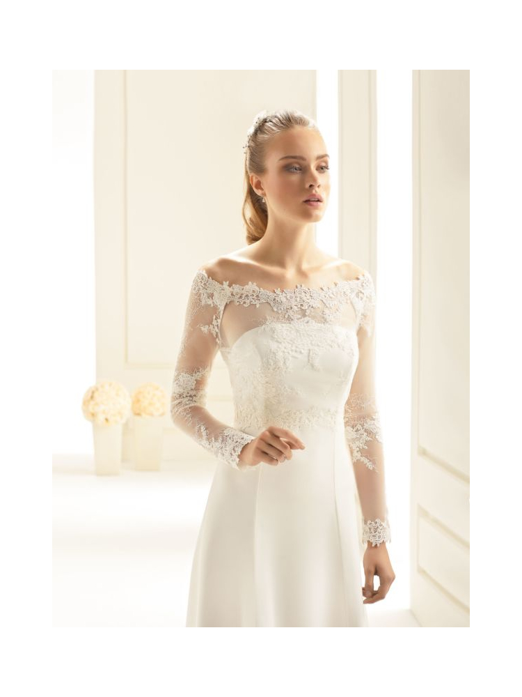 Boléro en tulle extensible et dentelle E256 Bianco Evento main product photo