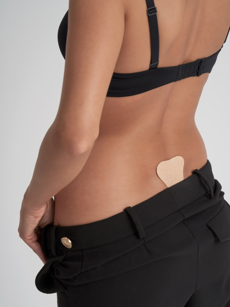 BYE BRA String Adhésif en Dentelle Beige (Taille unique) main product photo