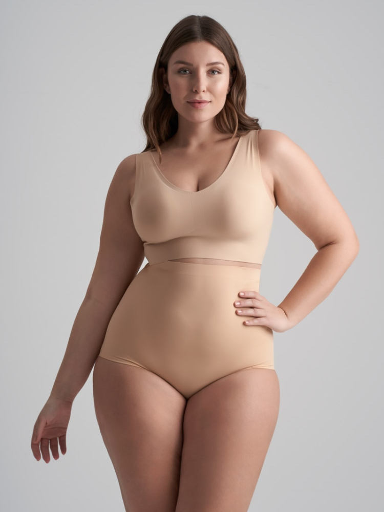 BYE BRA Culotte Invisible Taille Haute Beige main product photo