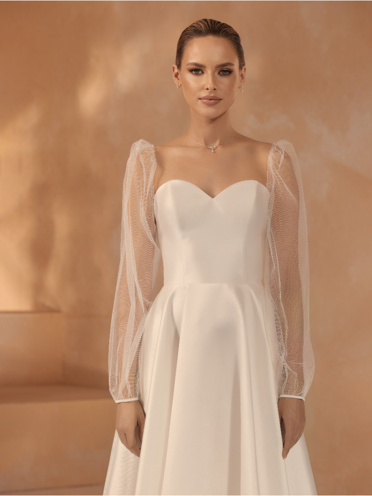 Bianco Evento R003 Manches Tulle main product photo