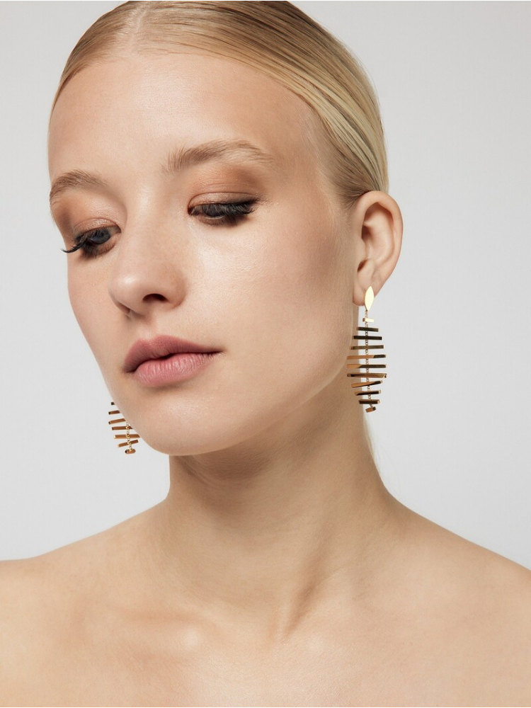 Poirier JE-76144 Boucles d'Oreilles Or main product photo