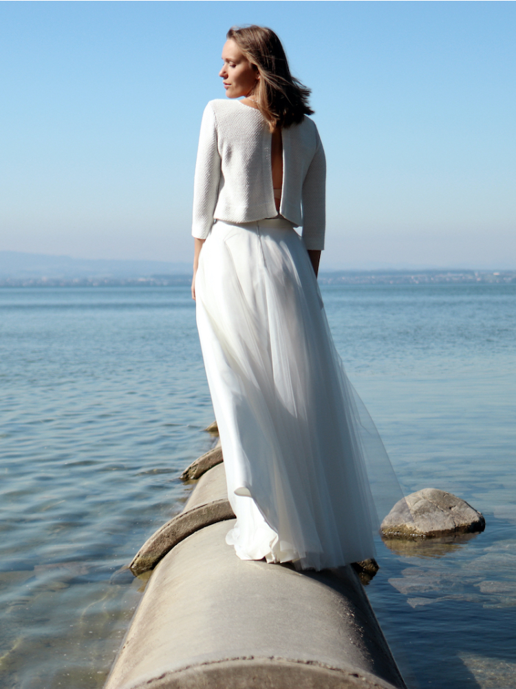 Forever & Eva P5310G Manteau de Mariée Lurex Argent main product photo